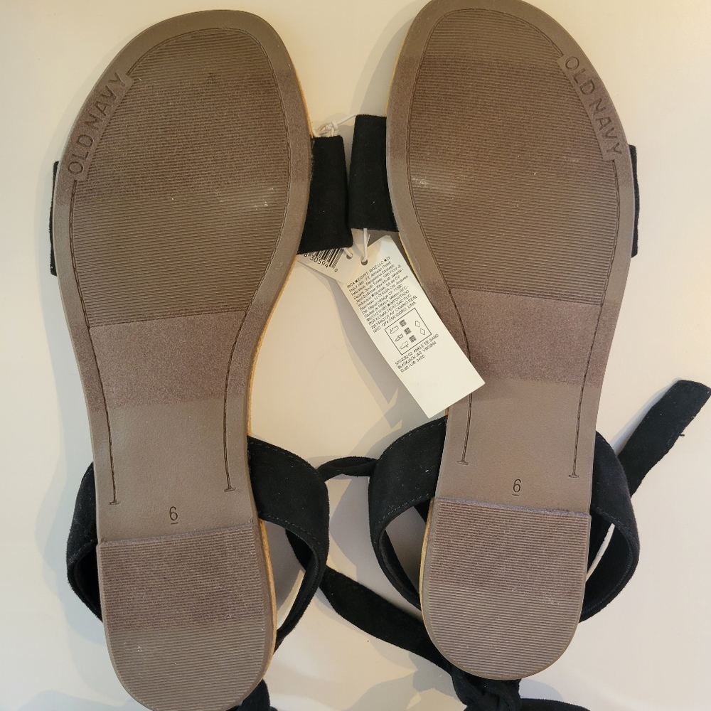 Old Navy Ankle-Tie Sandals - Picture 4 of 4